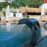 Hotel Taga *