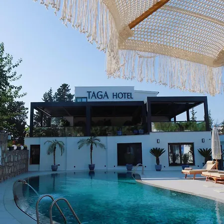 Taga ホテル