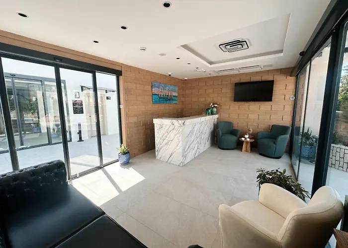 Taga Hotel